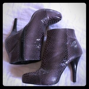 Nine West booties